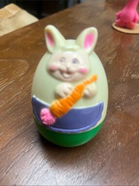 Easter Bunny Egg Toy with Carrot - moves by friction